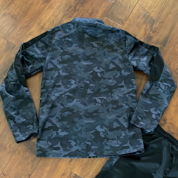 Boys And1 track pants and jacket set - Picture 9 of 9